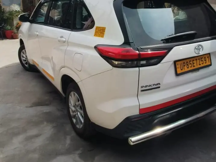 Toyota Innova Hycross – Braj Bhoomi Tour and Travels, Mathura